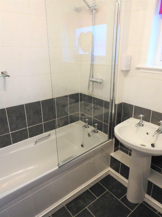 Stornoway Self Catering Apartamento Exterior foto