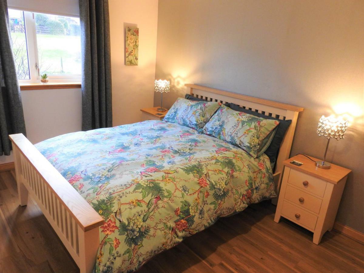 Stornoway Self Catering Apartamento Exterior foto